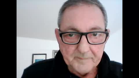 Snapshot of georg1412 chatting on November 21, 2025, 9:30 am georg1412 online show from November 21, 2025, 9:30 am