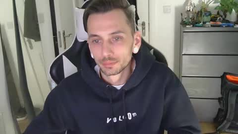 georgek0011 online show from March 22, 2026, 1:31 am