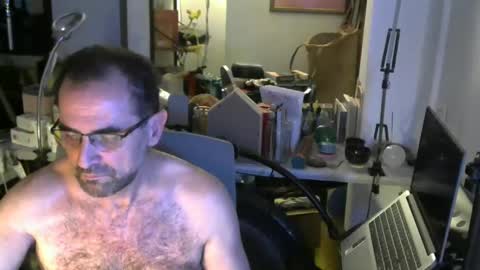 Snapshot of georgempt chatting on January 5, 2025, 2:38 am georgempt online show from January 5, 2025, 2:38 am