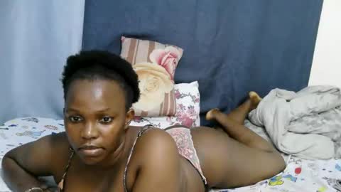 Snapshot of georgeous_kimberly chatting on May 21, 2026, 12:39 am georgeous_kimberly online show from May 21, 2026, 12:39 am