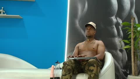 Snapshot of georgeromano chatting on May 28, 2026, 1:41 pm GeorgeRomano online show from May 28, 2026, 1:41 pm
