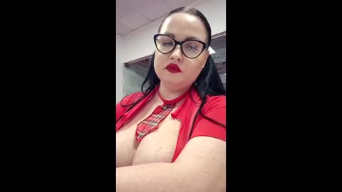 GeorgiaLerox online show from February 9, 2026, 1:37 pm