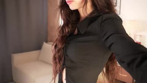 georgiamorandi online show from February 4, 2026, 2:56 pm