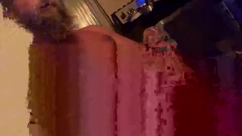 Snapshot of georgieboy420 chatting on October 15, 2025, 3:28 am David online show from October 15, 2025, 3:28 am