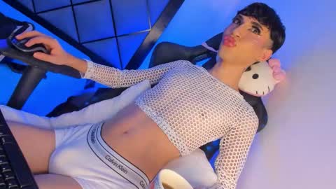 Georgina  online show from December 19, 2025, 1:29 pm