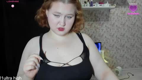 Snapshot of georginia_grimes chatting on October 28, 2025, 9:57 am Georginia online show from October 28, 2025, 9:57 am