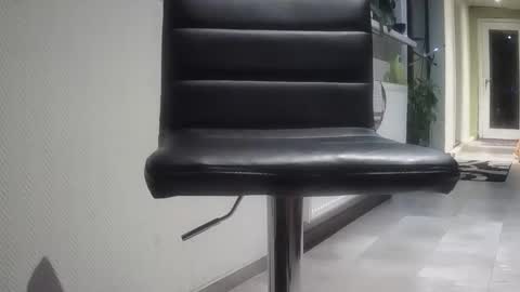 geranimo431374 online show from October 26, 2025, 4:29 am