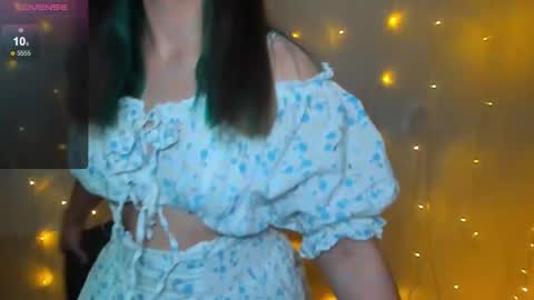 Snapshot of gerda_bloempje chatting on December 30, 2024, 6:05 pm Gerda online show from December 30, 2024, 6:05 pm