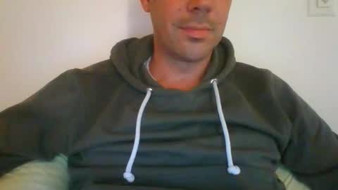 geronimo_2 online show from November 3, 2025, 8:32 pm