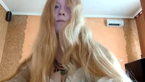 Kate online show from May 23, 2026, 11:09 pm