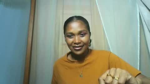 Snapshot of gggloria chatting on October 12, 2025, 6:29 pm gggloria online show from October 12, 2025, 6:29 pm