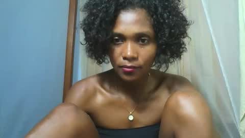 Snapshot of gggloria chatting on November 25, 2025, 8:09 pm gggloria online show from November 25, 2025, 8:09 pm