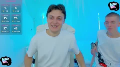 Snapshot of ggimperator chatting on October 17, 2025, 9:12 am Alex online show from October 17, 2025, 9:12 am