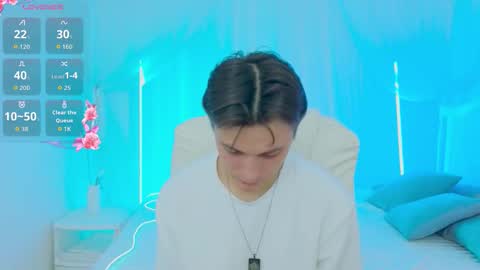 Snapshot of ggimperator chatting on October 20, 2025, 10:27 am Alex online show from October 20, 2025, 10:27 am