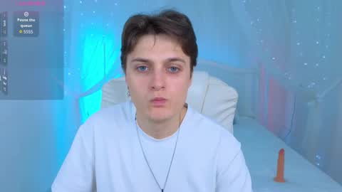 Snapshot of ggimperator chatting on November 6, 2025, 10:38 am Alex online show from November 6, 2025, 10:38 am