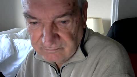 Snapshot of gh1952ma chatting on December 28, 2024, 8:26 am Gisse online show from December 28, 2024, 8:26 am