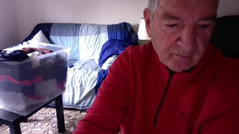 Snapshot of gh1952ma chatting on October 2, 2025, 10:33 am Gisse online show from October 2, 2025, 10:33 am