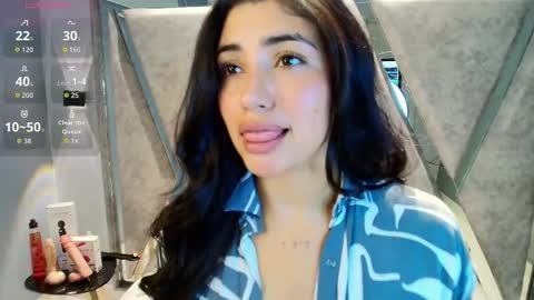 Danna Astrom online show from December 22, 2025, 4:26 pm