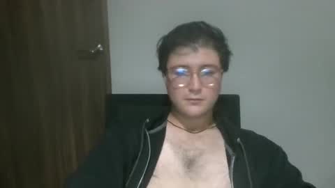 Snapshot of ghardh3 chatting on November 10, 2025, 11:15 pm ghardh3 online show from November 10, 2025, 11:15 pm