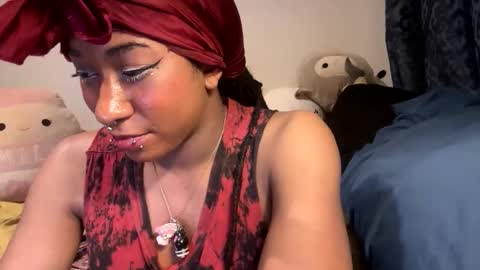 ghastgirlt_t online show from December 5, 2025, 7:39 am