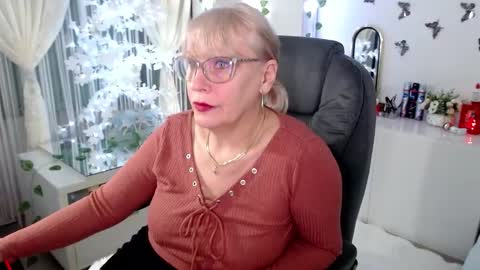 Ghertrudequeen online show from December 15, 2025, 4:39 am