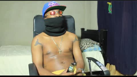 Snapshot of ghettolife2020 chatting on February 9, 2025, 3:22 am ghettolife2020 online show from February 9, 2025, 3:22 am