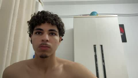 ghilassss online show from June 19, 2026, 2:32 pm