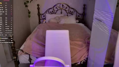 Snapshot of ghost_girlyy chatting on April 18, 2026, 7:56 am violeta online show from April 18, 2026, 7:56 am