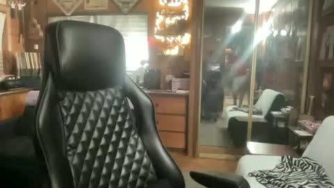 ghostboygbc online show from June 12, 2026, 4:22 am
