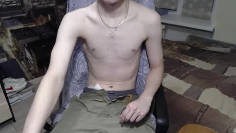 Snapshot of ghostfacefriends chatting on December 8, 2024, 3:56 pm Fedya online show from December 8, 2024, 3:56 pm