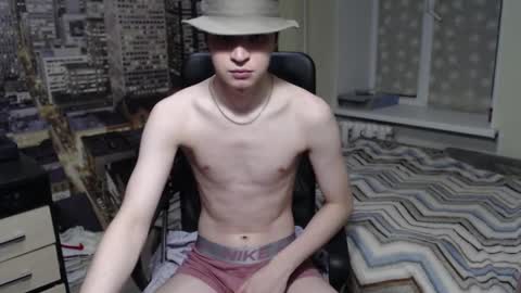 Snapshot of ghostfacefriends chatting on January 24, 2025, 3:55 pm Fedya online show from January 24, 2025, 3:55 pm