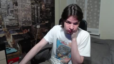 Snapshot of ghostfacefriends chatting on October 23, 2025, 7:01 pm Fedya online show from October 23, 2025, 7:01 pm