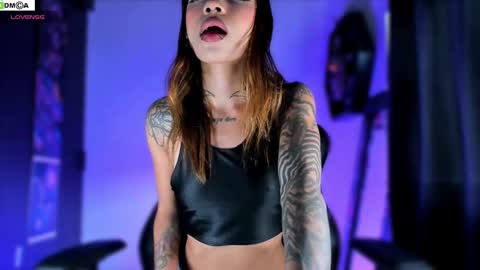 Sara online show from September 27, 2025, 2:33 pm