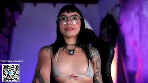 Snapshot of ghostlydolll chatting on June 6, 2026, 5:39 pm Sara online show from June 6, 2026, 5:39 pm