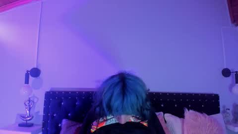 Allison  online show from October 2, 2025, 6:04 pm