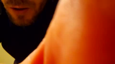 ghuntz22 online show from November 8, 2025, 4:23 am