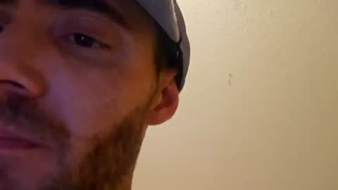 ghuntz22 online show from November 10, 2025, 12:04 pm