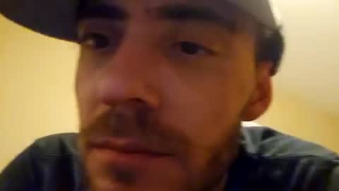 ghuntz22 online show from November 12, 2025, 3:18 am