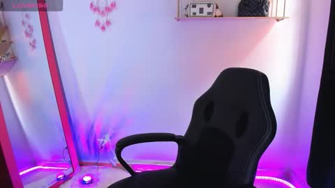 Snapshot of gia_contii chatting on October 3, 2025, 4:15 pm giaaaa online show from October 3, 2025, 4:15 pm