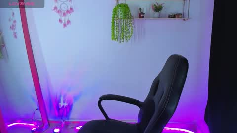 Snapshot of gia_contii chatting on November 6, 2025, 11:04 pm giaaaa online show from November 6, 2025, 11:04 pm