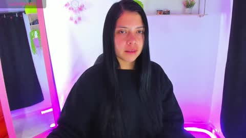 giaaaa   online show from January 6, 2026, 11:51 pm