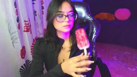 Snapshot of gia_flame_ chatting on October 31, 2025, 3:18 am gia_flame_ online show from October 31, 2025, 3:18 am