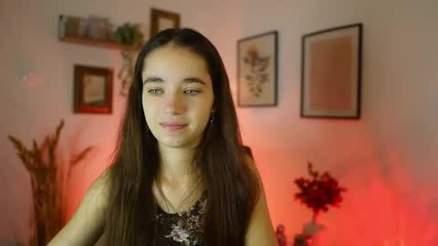 Snapshot of gia_paige18 chatting on September 16, 2025, 8:15 am Gia Paige18 online show from September 16, 2025, 8:15 am