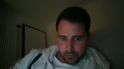 giacomo9669 online show from March 4, 2026, 5:41 pm