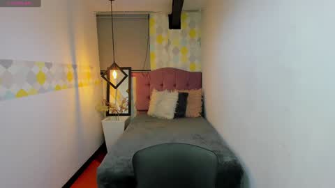 Snapshot of giafox_ chatting on December 29, 2024, 4:38 am G I A FOX online show from December 29, 2024, 4:38 am