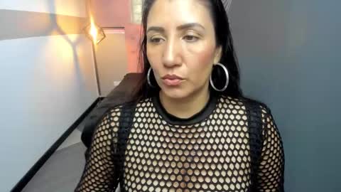 Snapshot of giafox_ chatting on February 11, 2025, 1:30 pm G I A FOX online show from February 11, 2025, 1:30 pm