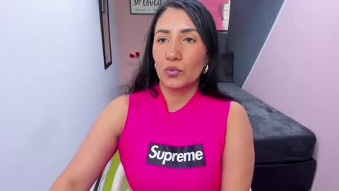 Snapshot of giafox_ chatting on February 19, 2025, 3:49 pm G I A FOX online show from February 19, 2025, 3:49 pm