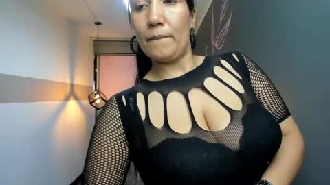 Snapshot of giafox_ chatting on March 2, 2025, 10:56 am G I A FOX online show from March 2, 2025, 10:56 am