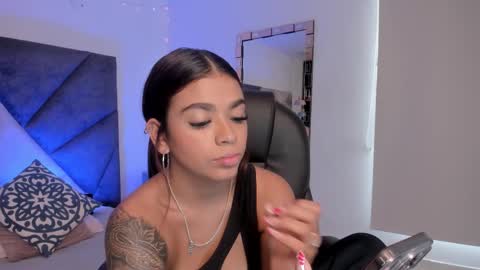 Gia  online show from January 16, 2026, 6:12 pm