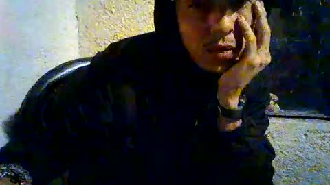 giancrivelli04 online show from May 28, 2026, 9:06 am